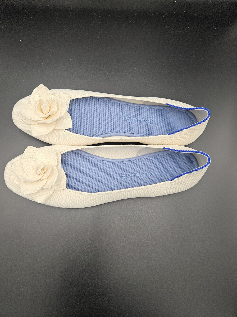 Rothy’s Cream Knit Flats w/ Floral Applique Blue Insole Size 11 Breathable Soft - Picture 3 of 7